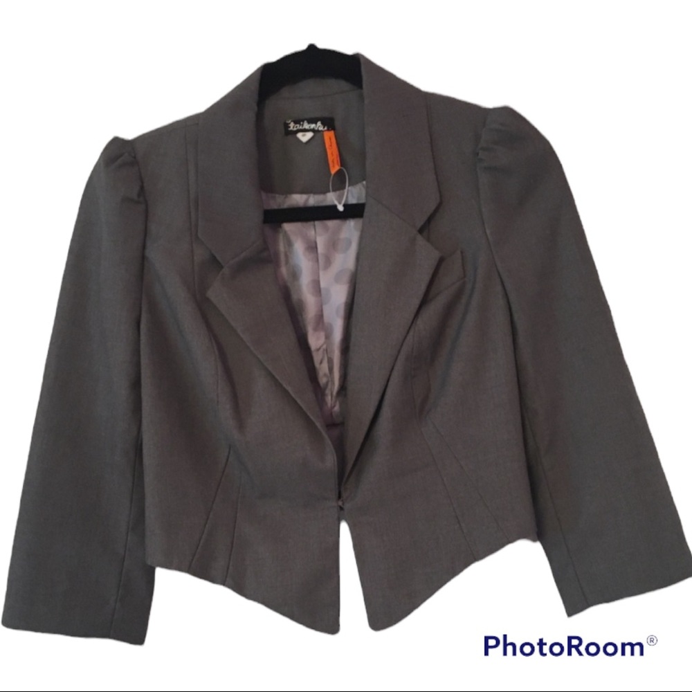 NWOT {ANTHROPOLOGIE Taikonku} Gray Jacket Sz 0